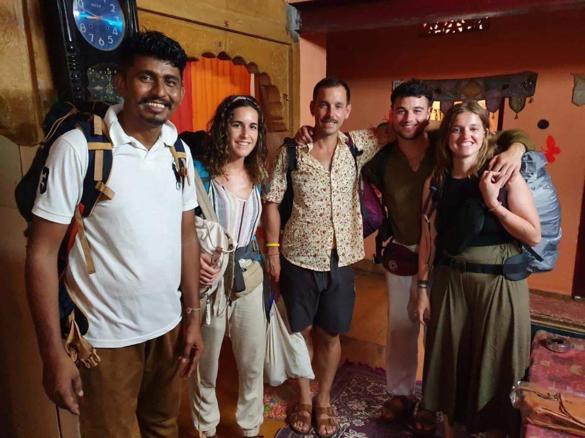 Hostel Little Prince Home Stay Jaisalmer Bagian luar foto