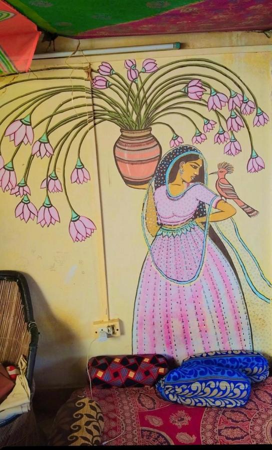 Hostel Little Prince Home Stay Jaisalmer Bagian luar foto