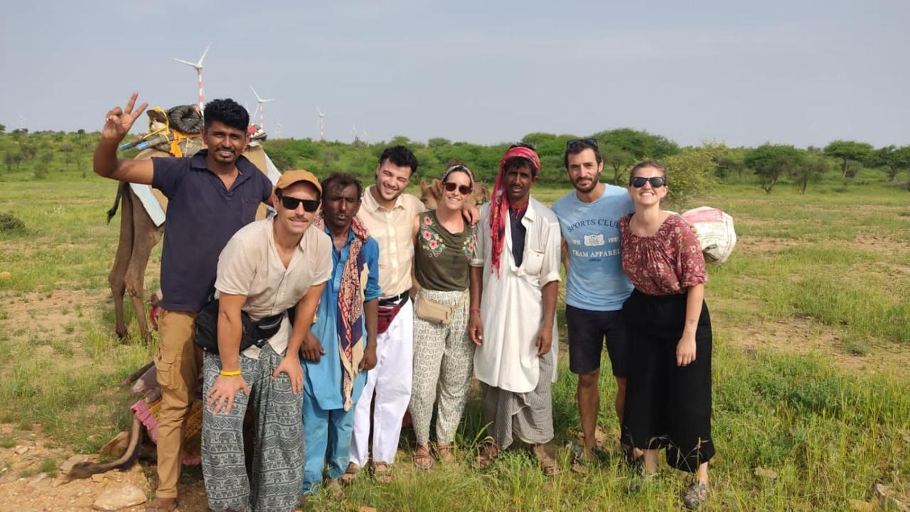 Hostel Little Prince Home Stay Jaisalmer Bagian luar foto