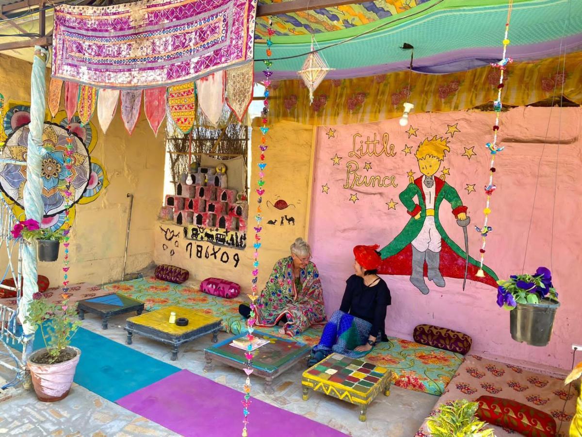 Hostel Little Prince Home Stay Jaisalmer Bagian luar foto