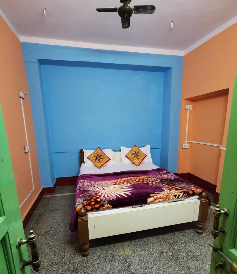 Hostel Little Prince Home Stay Jaisalmer Bagian luar foto