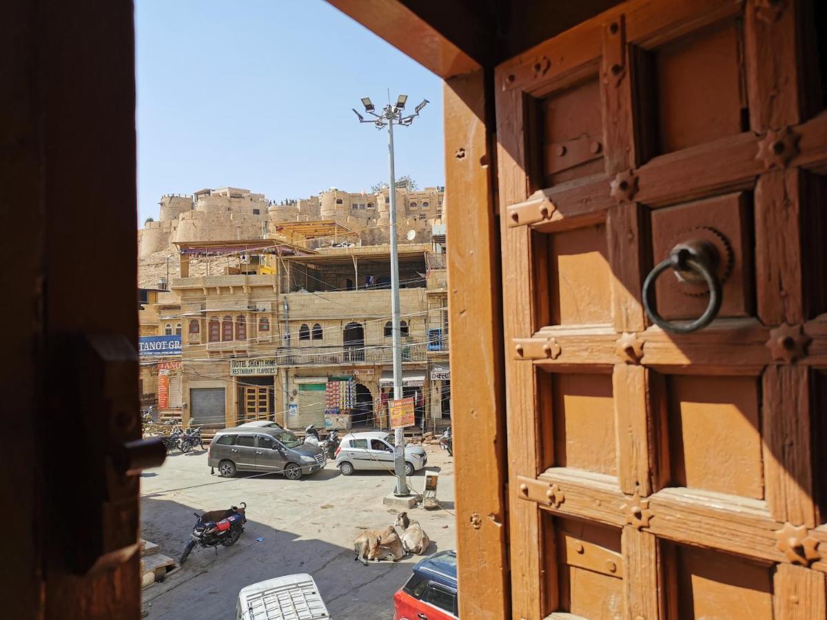 Hostel Little Prince Home Stay Jaisalmer Bagian luar foto