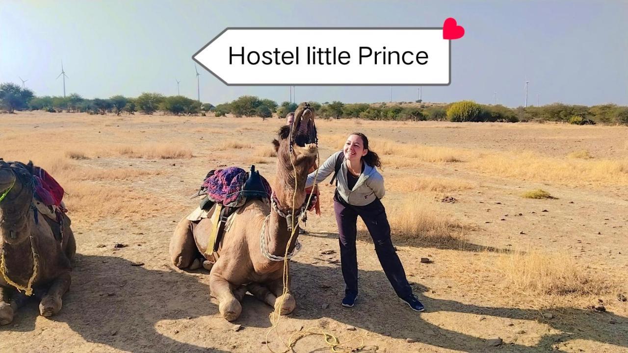 Hostel Little Prince Home Stay Jaisalmer Bagian luar foto