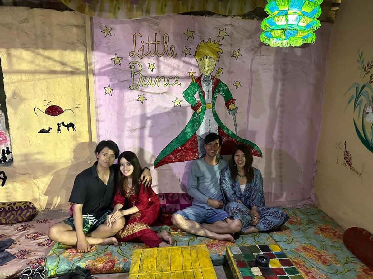 Hostel Little Prince Home Stay Jaisalmer Bagian luar foto