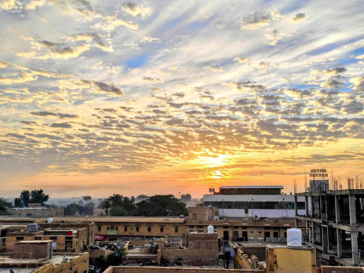 Hostel Little Prince Home Stay Jaisalmer Bagian luar foto