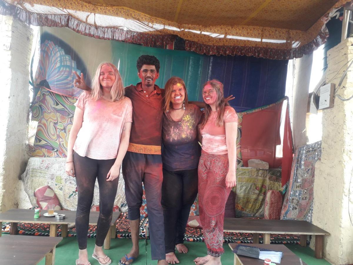 Hostel Little Prince Home Stay Jaisalmer Bagian luar foto